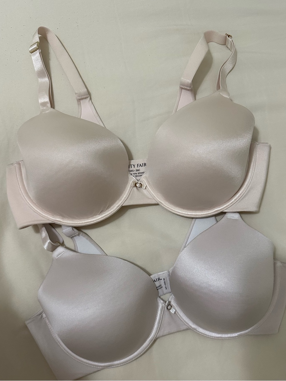 2 Vanity Fair T-Shirt Bras Size 36 C